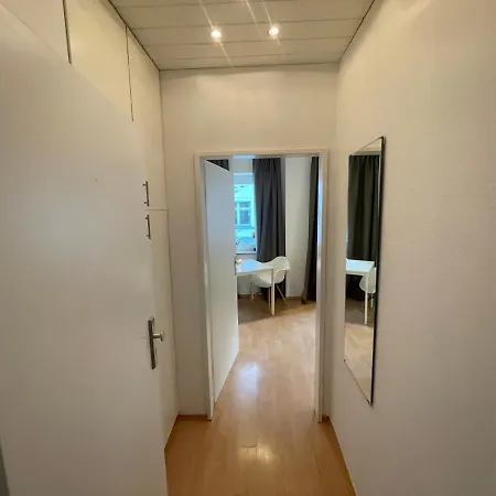 Апартаменты Design Apt. Messe•hbf•uniklinik Perfekt Fur 3 *